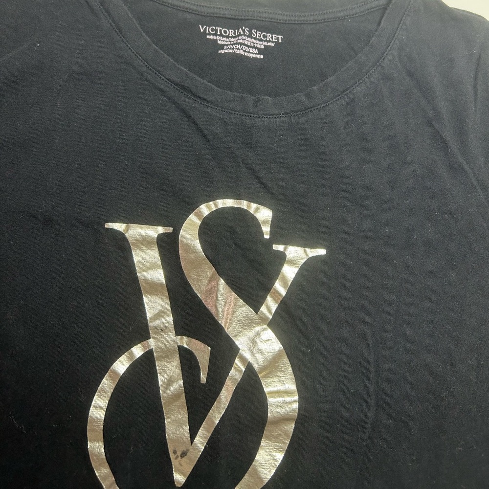 Victoria's Secret Black Crew Neck Tee - Picture 3 of 8